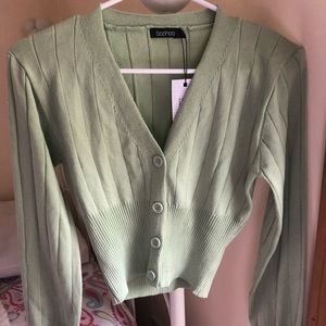 NWT Green Cropped Sweater